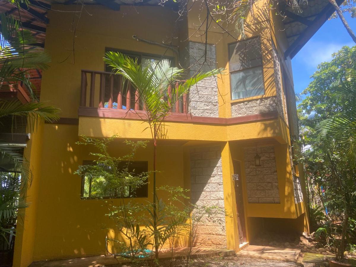 Esparza Casa De Veraneo Quinta Las Trillizas מראה חיצוני תמונה